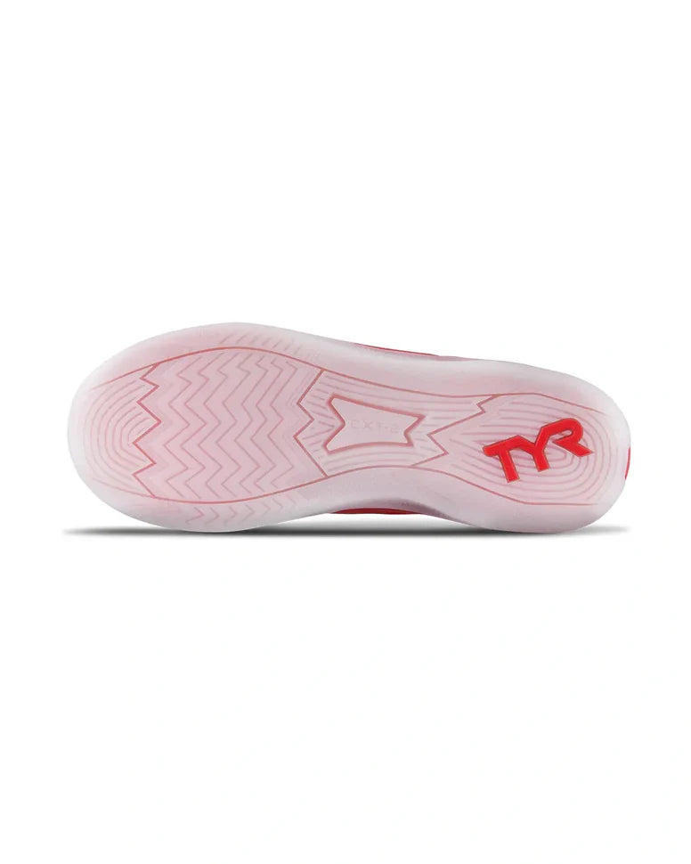 Tênis TYR CXT-2 Trainer Vermelho/Branco — vista superior mostrando cabedal mesh ventilado